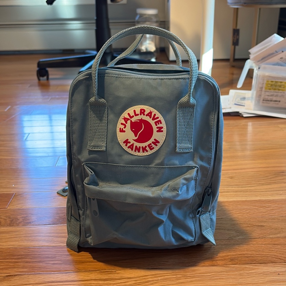Fjall Laken raven mini backpack